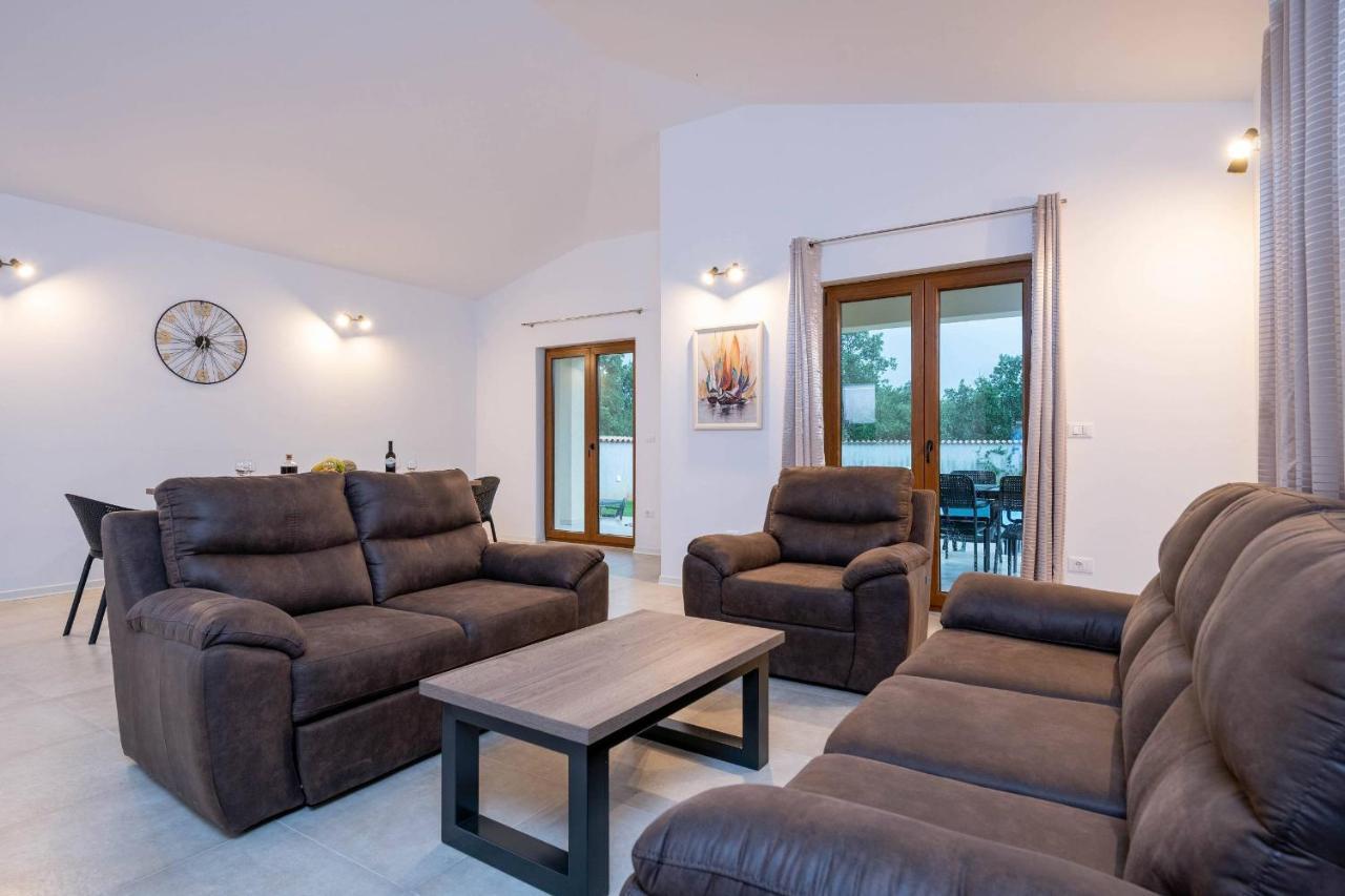 Holiday House Luca بوريتش المظهر الخارجي الصورة