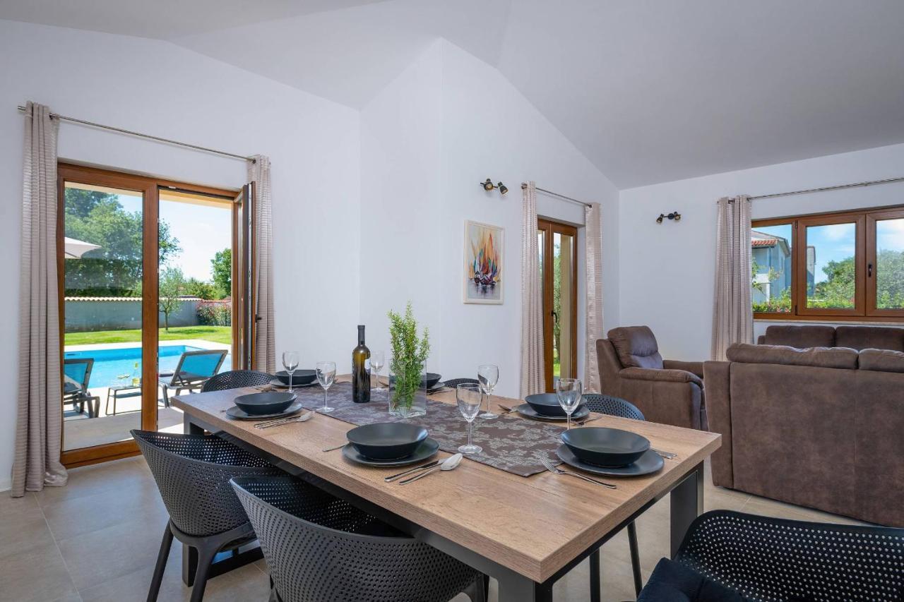 Holiday House Luca بوريتش المظهر الخارجي الصورة