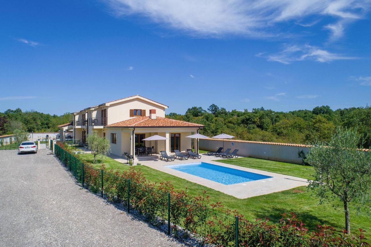 Holiday House Luca بوريتش المظهر الخارجي الصورة