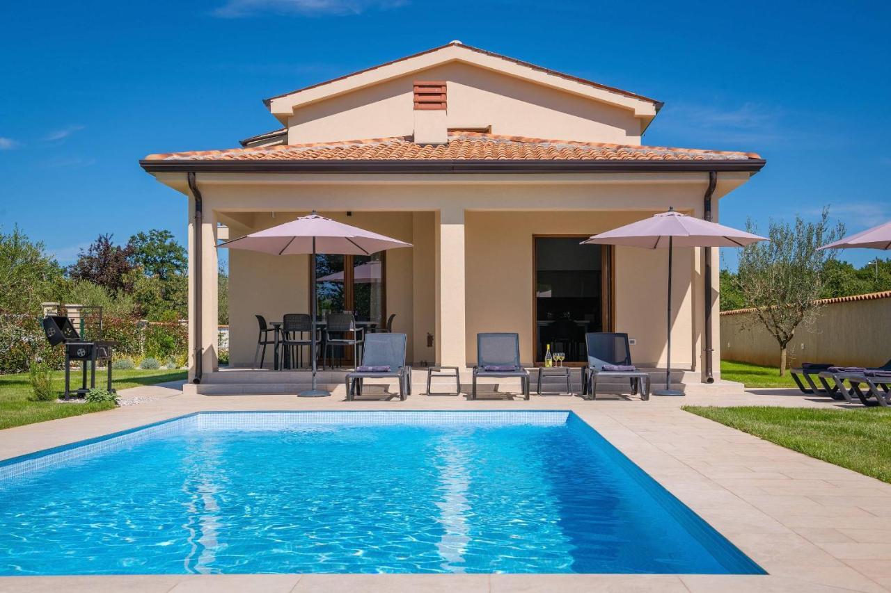 Holiday House Luca بوريتش المظهر الخارجي الصورة