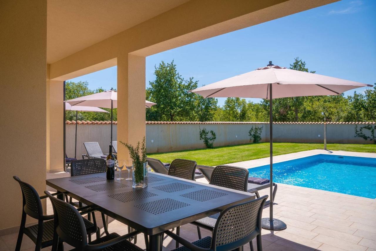 Holiday House Luca بوريتش المظهر الخارجي الصورة