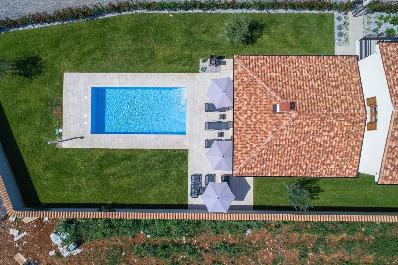 Holiday House Luca بوريتش المظهر الخارجي الصورة