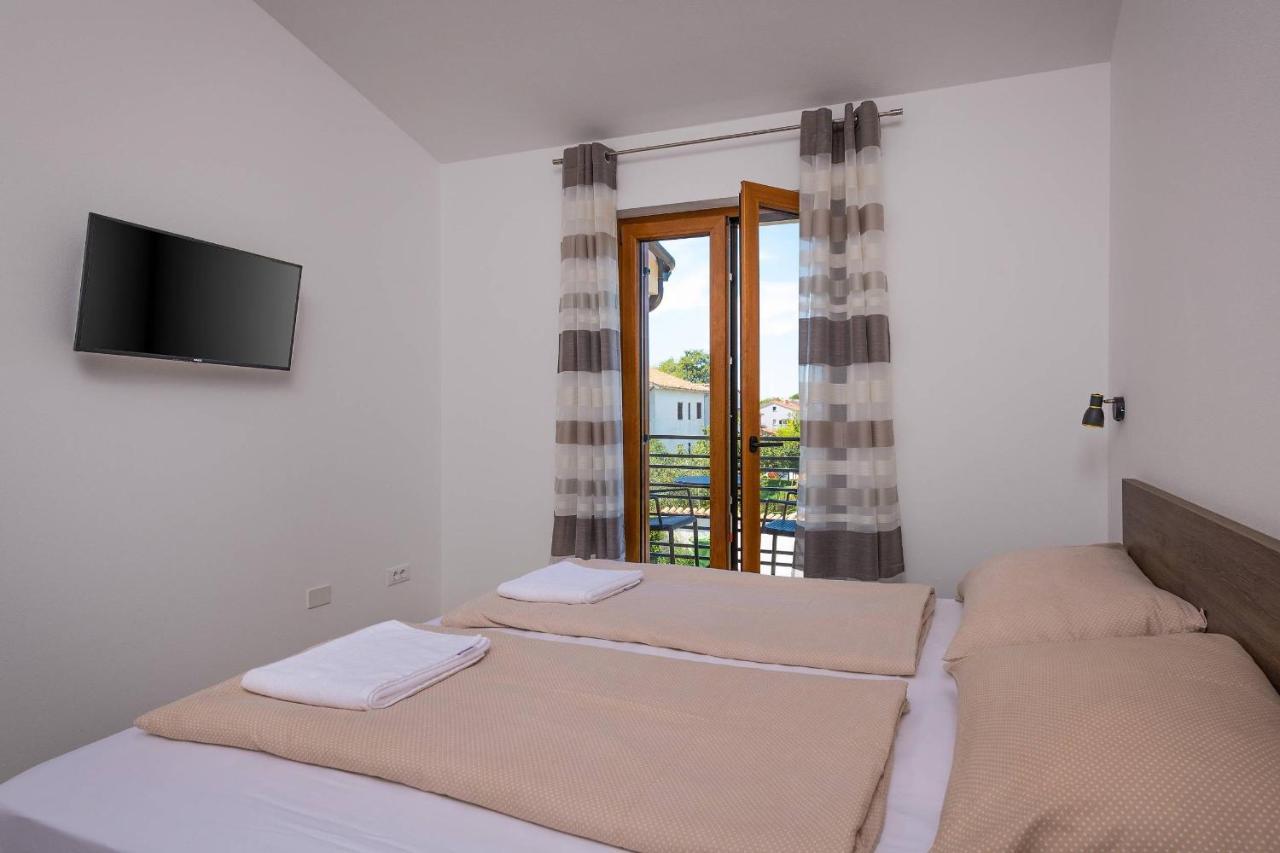 Holiday House Luca بوريتش المظهر الخارجي الصورة